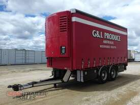Vawdrey Pig Refrigerated Curtainsider Pig - picture0' - Click to enlarge