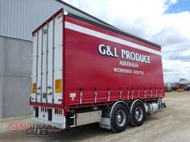 Vawdrey Pig Refrigerated Curtainsider Pig - picture1' - Click to enlarge