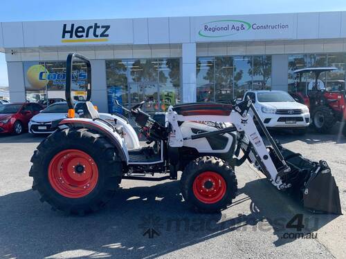 caption Bobcat Tractor CT4055 - 1.3T, 48L Tank Capacity