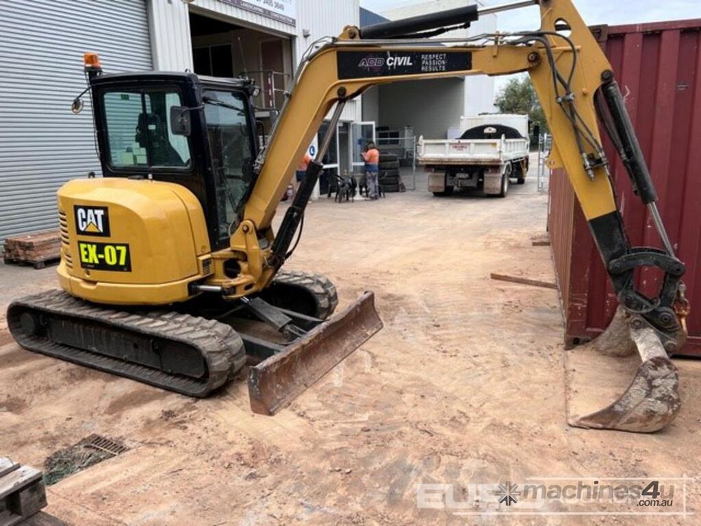 Used Caterpillar 2015 CAT 305E2 Mini Excavators in , Listed on Machines4u
