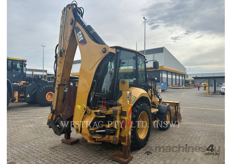 Used 2018 Caterpillar 432F2LRC Backhoe in , Listed on Machines4u