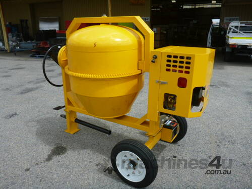 NEW BMAC 600 LITRE DIESEL CONCRETE MIXER