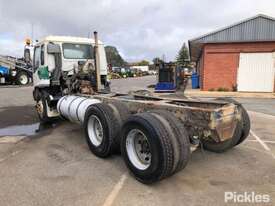 2000 Isuzu FVZ 1400A - picture2' - Click to enlarge