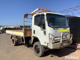 2008 Isuzu NPS300 - picture0' - Click to enlarge