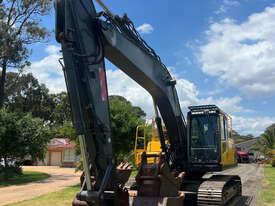 Volvo EC240CL Tracked-Excav Excavator - picture0' - Click to enlarge