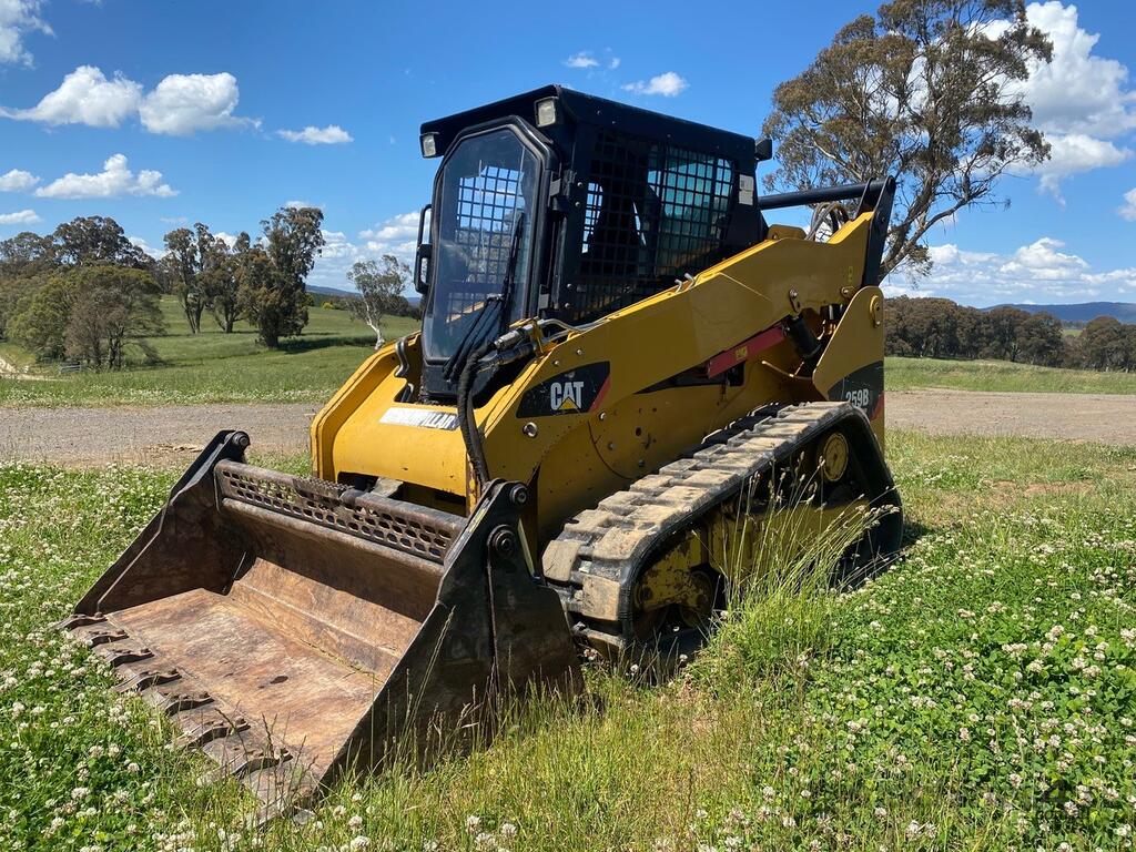 Used 2012 Caterpillar 259B3 Tracked SkidSteers in , Listed on Machines4u