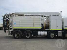 Volvo FM - picture1' - Click to enlarge