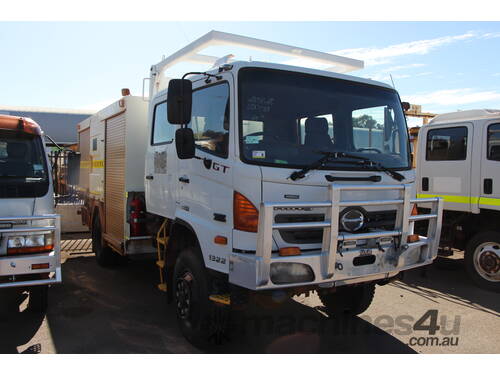  2008 HINO 500 GT1J SER 2 C/CAB FIRE FIGHT TRUCK