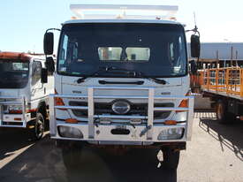  2008 HINO 500 GT1J SER 2 C/CAB FIRE FIGHT TRUCK - picture0' - Click to enlarge