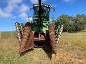 John Deere 3520T Track Cane - picture1' - Click to enlarge