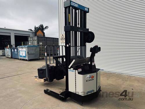 Crown Walkie Reach Truck