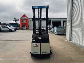 Crown Walkie Reach Truck - picture0' - Click to enlarge