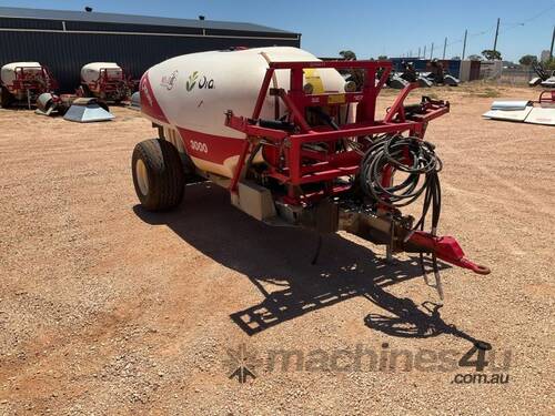 2016 Croplands Weed-It 3000 Single Axle Weed Sprayer Trailer