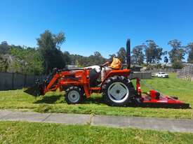 KUBOTA GL240DT TRACTOR - picture1' - Click to enlarge