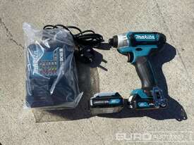 Unused Makita TD110DSAE Makita DC Impact Driver - picture0' - Click to enlarge