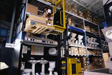Yale Narrow Aisle Order Picker Yale Narrow Aisle Order Picker