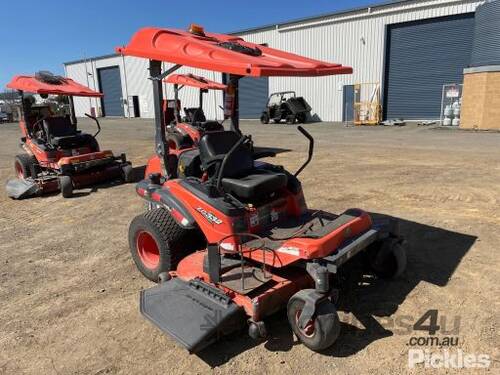 Kubota ZG332 Zero Turn Ride On Mower