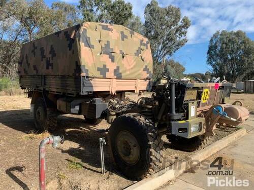 Mercedes Benz Unimog UL1700L Dropside 4x4 Cargo Truck