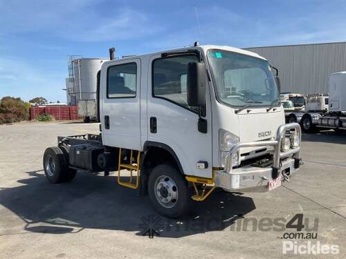 2008 Isuzu NPS Cab Chassis Crew Cab