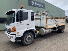 2009 Hino 500 Tipper (Ex Council) - picture1' - Click to enlarge