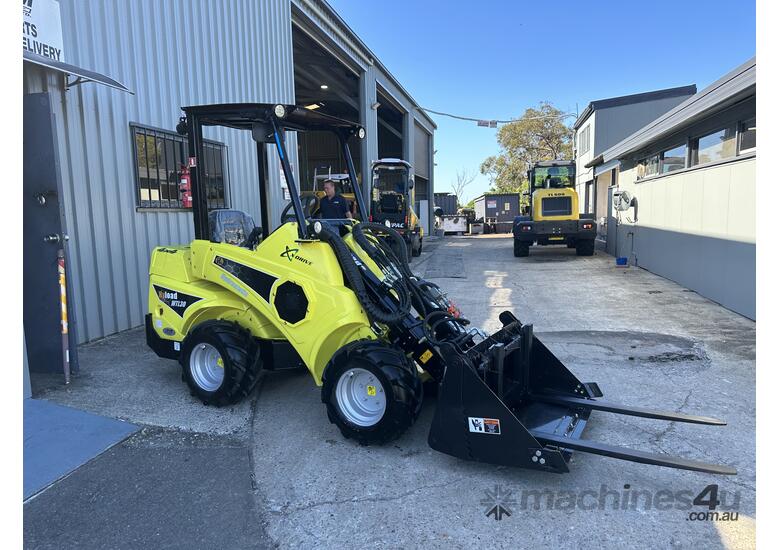 caption New 2023 Hyload WTL30 Mini Loader