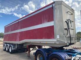 2018 Gippsland Body Builders Tri-semi 30ft Tri Axle Grain Tipper B Trailer - picture0' - Click to enlarge