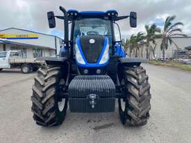 2023 New Holland T7.210 - picture2' - Click to enlarge