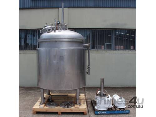 Stainless Steel Jacketed Pressure Vacuum Conta-Rotating Mixing Vessel.