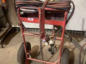 Oxy Bottle Trolley with CIG Oxy Set - picture0' - Click to enlarge