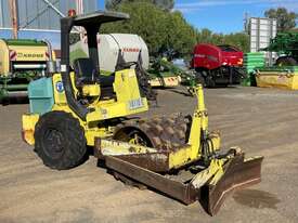 2002 Rammax RW3000SPT Articulated Pad Foot Roller - picture0' - Click to enlarge