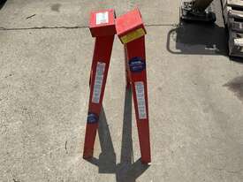 2x Buildpro Plank Stands - picture0' - Click to enlarge