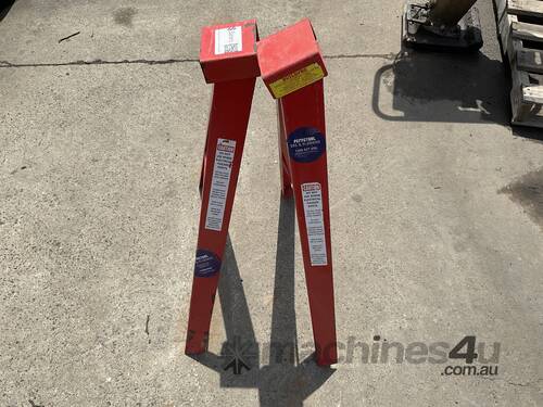 2x Buildpro Plank Stands