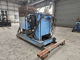 2012 Kudu 5.7L Hydraulic Power Unit - picture1' - Click to enlarge