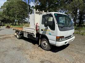 1999 Isuzu NPR 400 Long - picture1' - Click to enlarge