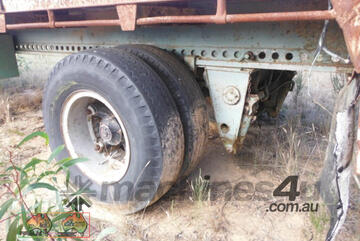 (7418) 34? Single axle hay trailer with Dolly (Maryborough, VIC)