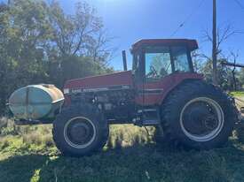 CASE IH 7150 Tractor - picture2' - Click to enlarge