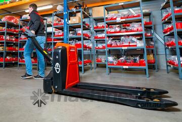 EP 1.5T PALLET TRUCK -Electric 24v