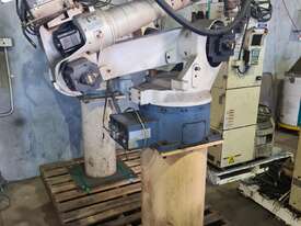 Daihen OTC Welding Robot System - picture0' - Click to enlarge