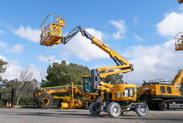 XCMG Hybrid Articulated Booms Lift | Model: XGA16K