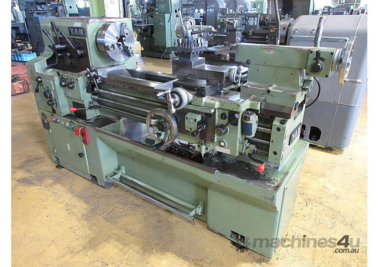 YANG YAM 850 CENTRE LATHE