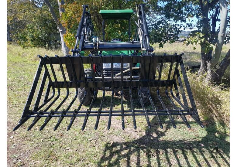 caption AgKing - Tractor Rock Bucket RBTZ8: Front Loader w/ Quick Release