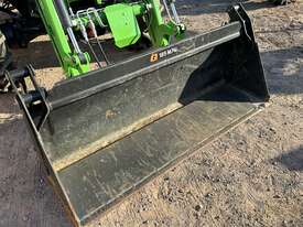 Deutz 4080E Cab tractor with 4in1 Loader - picture1' - Click to enlarge