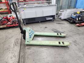 Pallet Jack - picture0' - Click to enlarge