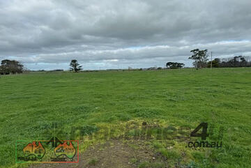 (8602) Ex Dairy Farm 477 acres - Western District Victoria (Beaconsfield, VIC)