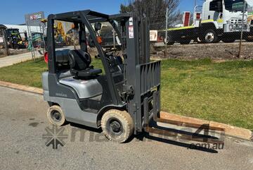 Forklift Nissan 1.8 Tonne Gas 4193 hours 2012