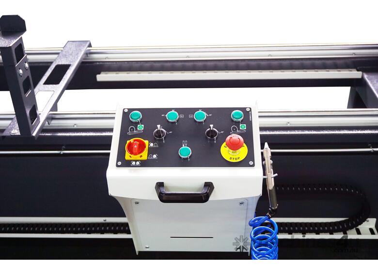 OZ-MACHINE Manual  450mm blade double mitre saw. SAVE $10,000