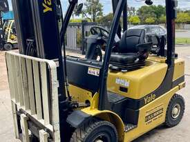 YALE GLP25 Counterbalance Forklift - picture0' - Click to enlarge