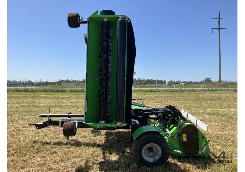caption 2021 Peruzzo Triflex 5000 Folding Wing Mower