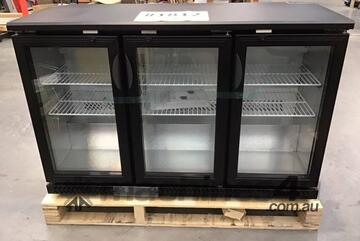 SC316G Three Door Drink Cooler
