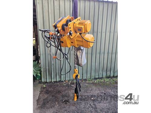 KITO Japanese electric 415v 1.5T chain hoist